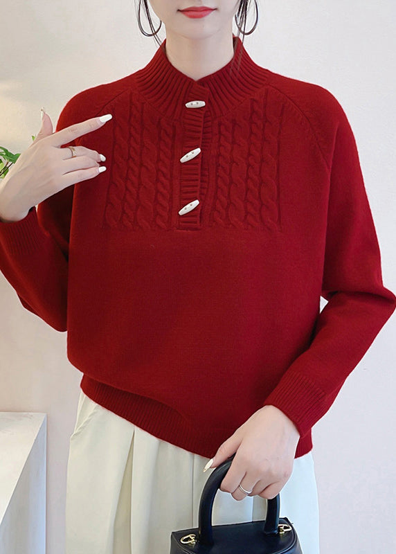 Well Tailored Sweater with a Graceful Silhouette