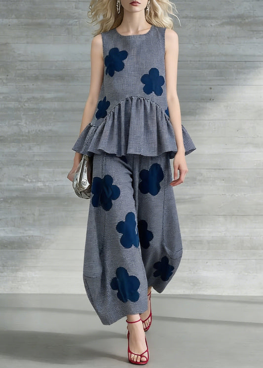 Beautifully Finished Pants in a Timeless Design