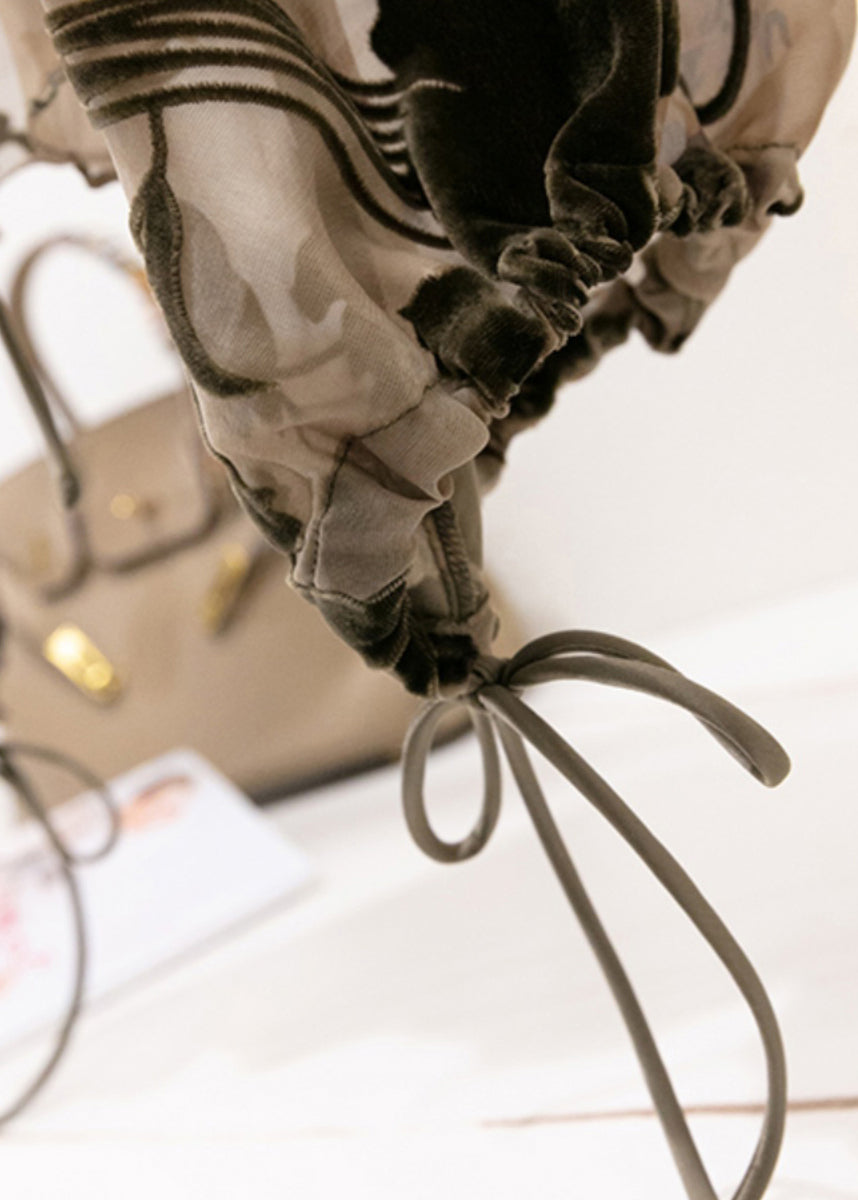 Classic Vintage & Enduringly Stylish Top