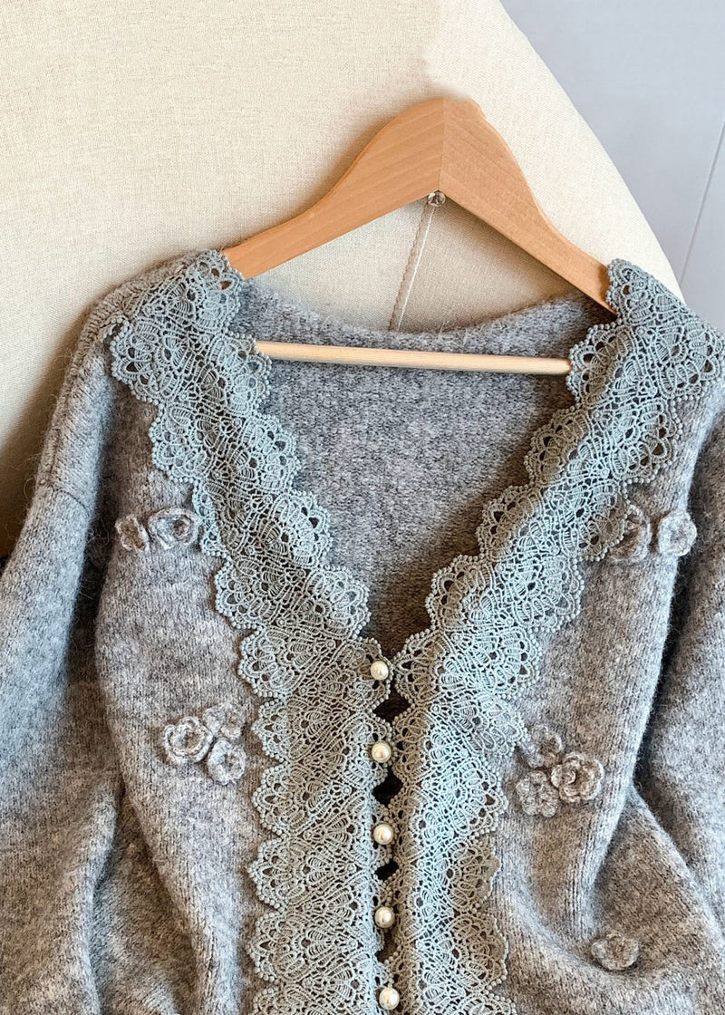 Elegantly Styled Coat for Everyday Wear