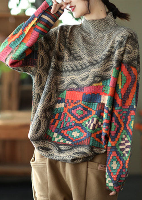 Well Tailored Sweater with a Graceful Silhouette