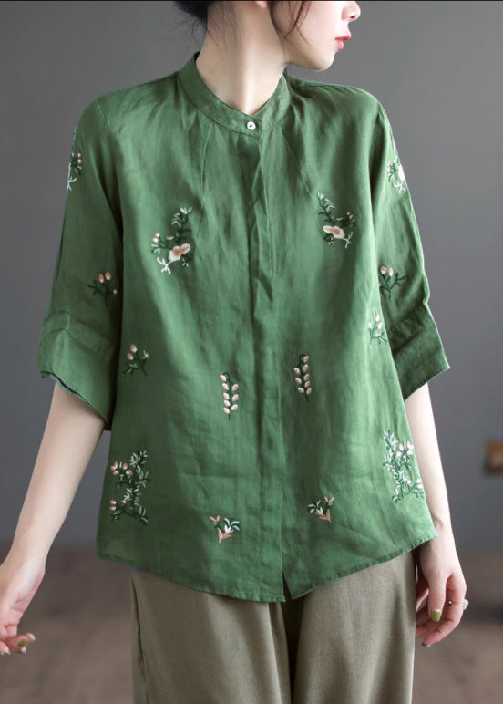 Beautifully Finished Shirt in a Timeless Design