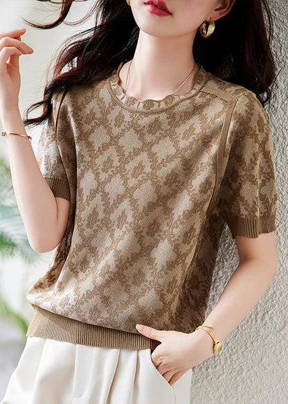 Beautifully Crafted Top in a Classic Style