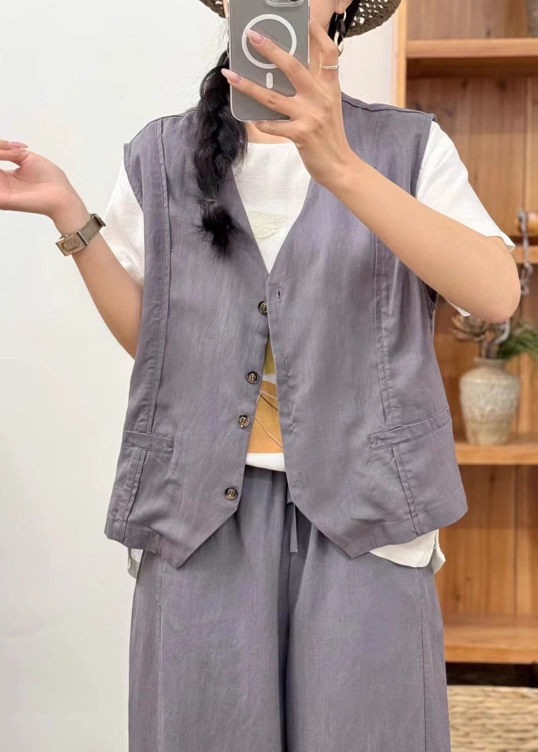 Classic Vintage Coat with a Flattering Fit