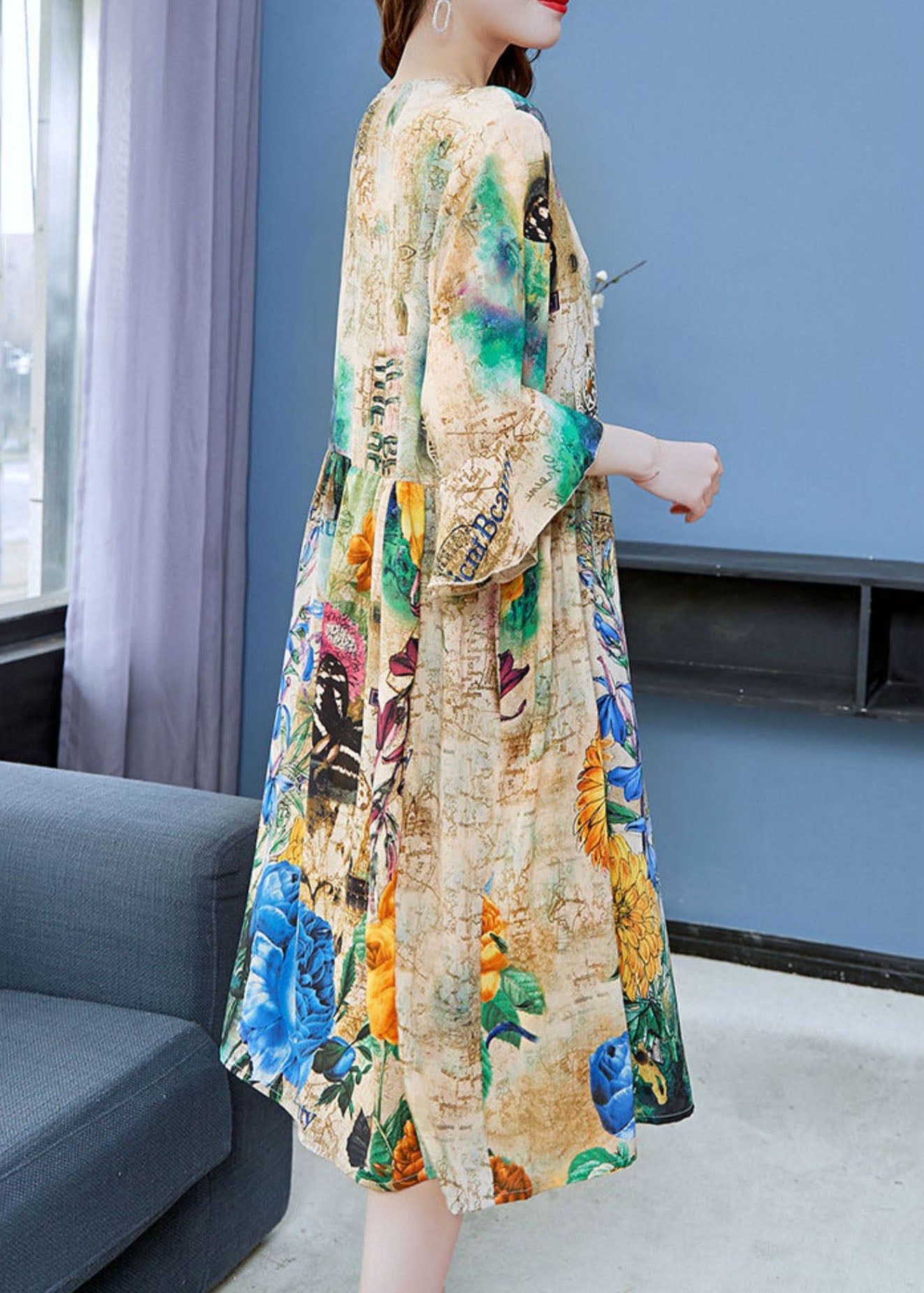 Beautifully Crafted Dress in a Classic Style