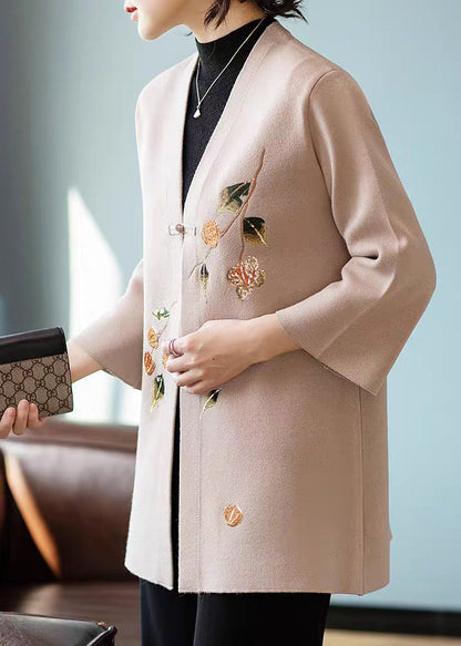 Gracefully Styled Coat for Any Occasion
