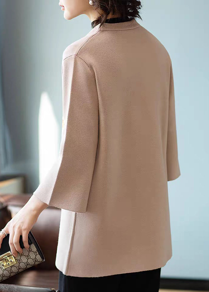 Gracefully Styled Coat for Any Occasion