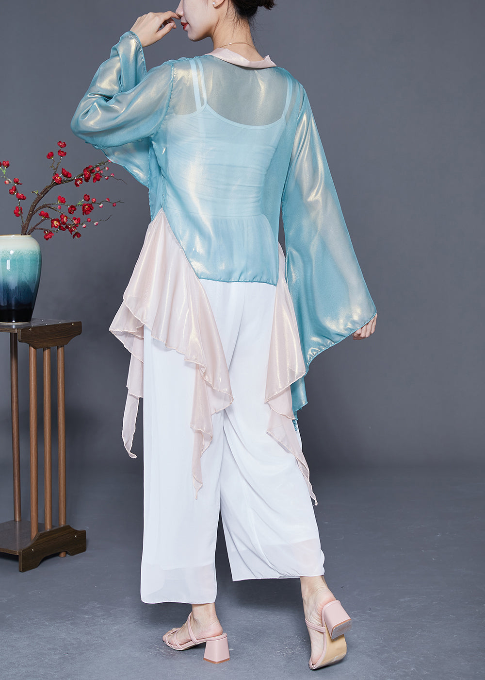 Polished Top with an Effortless Classic Look