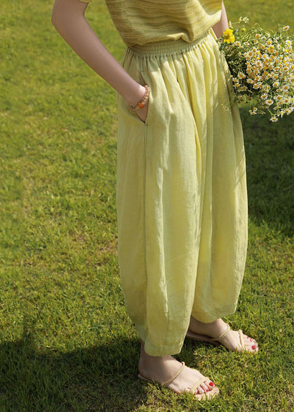 Well Tailored Pants with a Graceful Silhouette