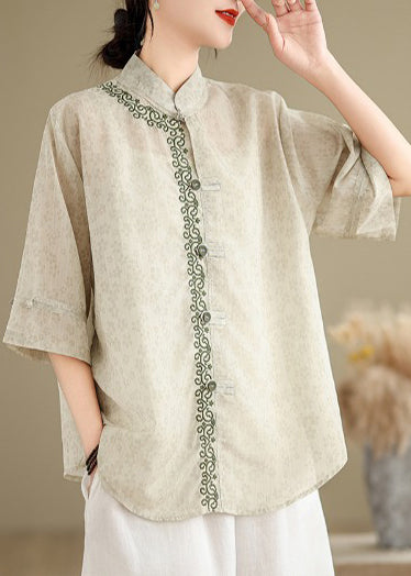 A Vintage Style Top with Delicate Timeless Details