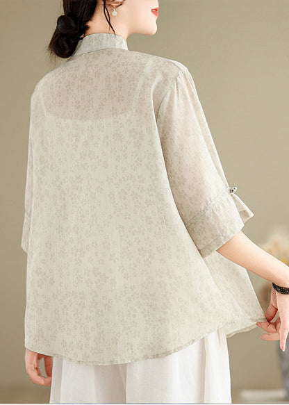 A Vintage Style Top with Delicate Timeless Details