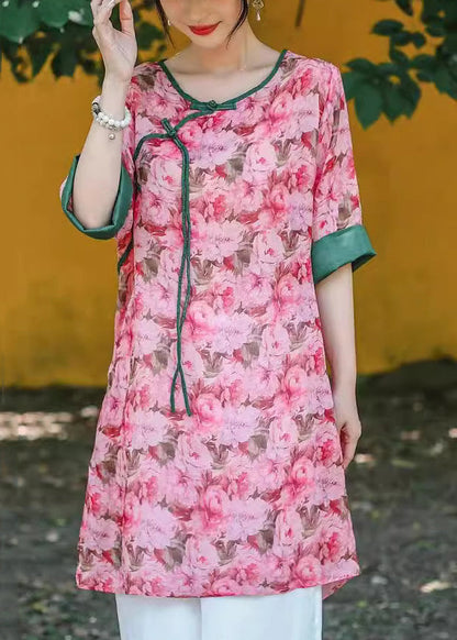 Classic Vintage & Enduringly Stylish Blouse