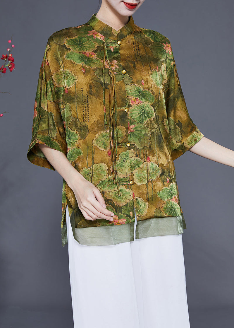 Effortlessly Elegant Top with a Timeless Design