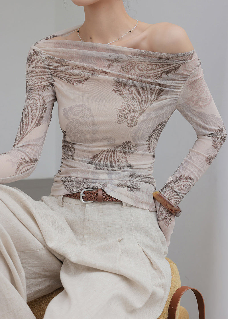 A Vintage Style Shirt with Delicate Timeless Details