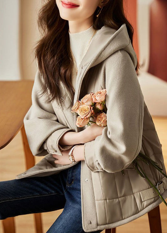 Classic Vintage Jacket with a Flattering Fit