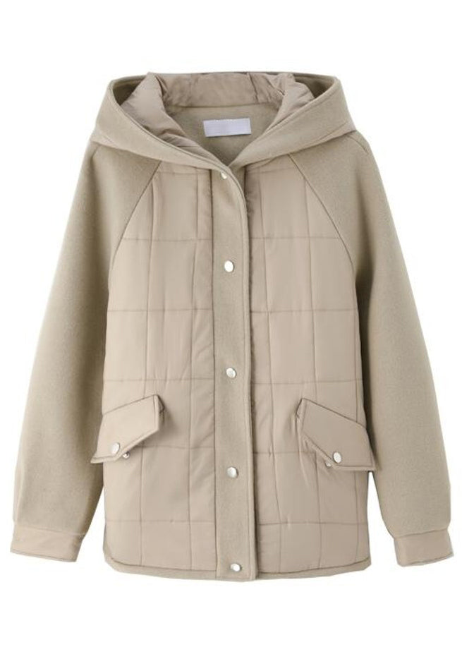 Classic Vintage Jacket with a Flattering Fit
