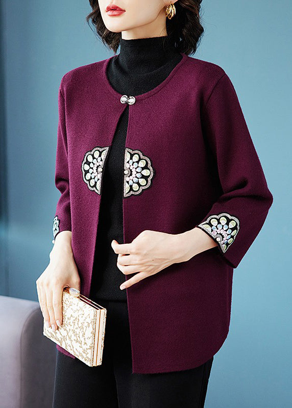 Beautifully Finished Coat in a Timeless Design