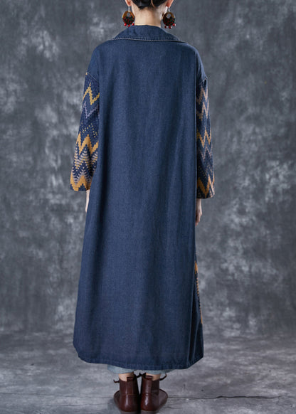 Well Tailored Coat with a Graceful Silhouette