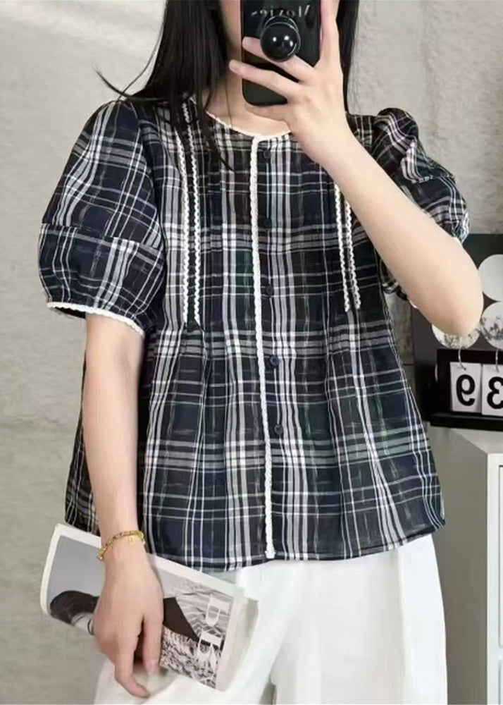 Gracefully Styled Shirt for Any Occasion