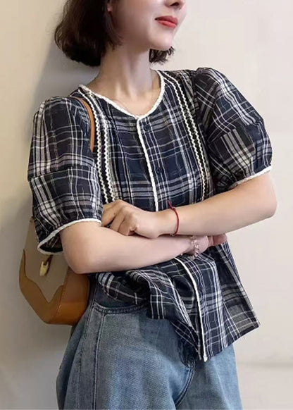 Gracefully Styled Shirt for Any Occasion