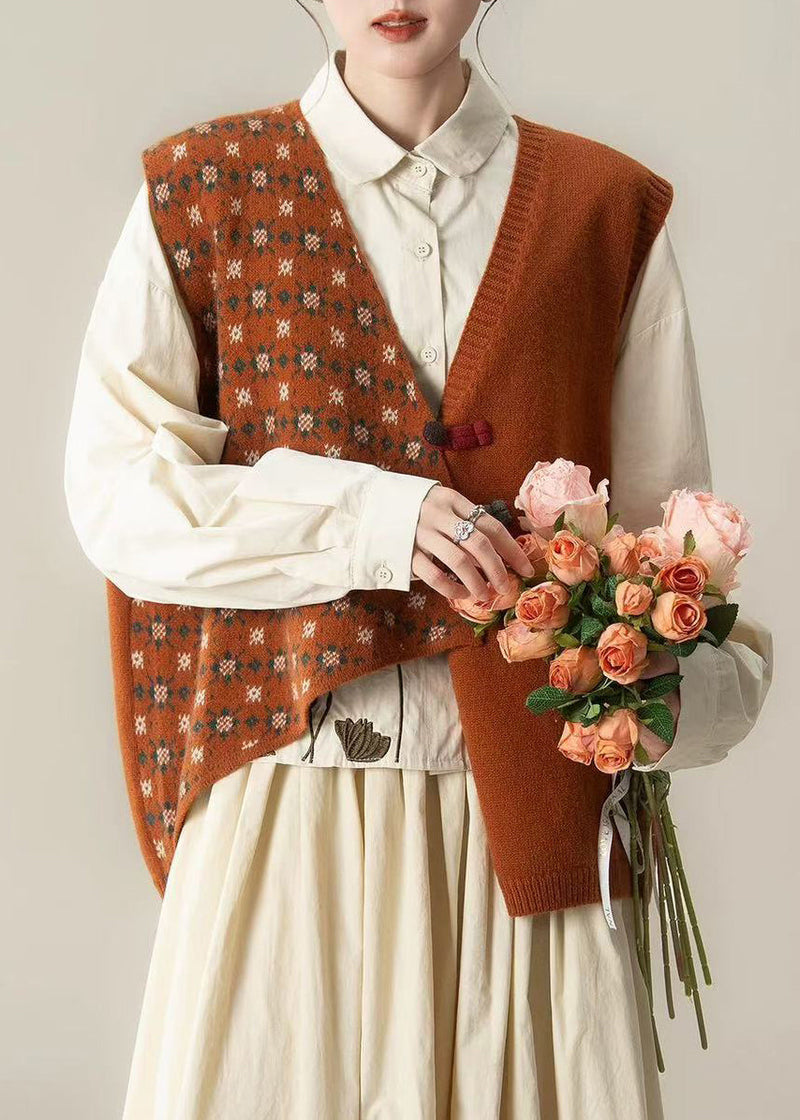 Effortlessly Elegant Top with a Timeless Design