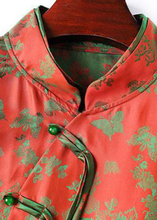 Classic Vintage Shirt with a Flattering Fit