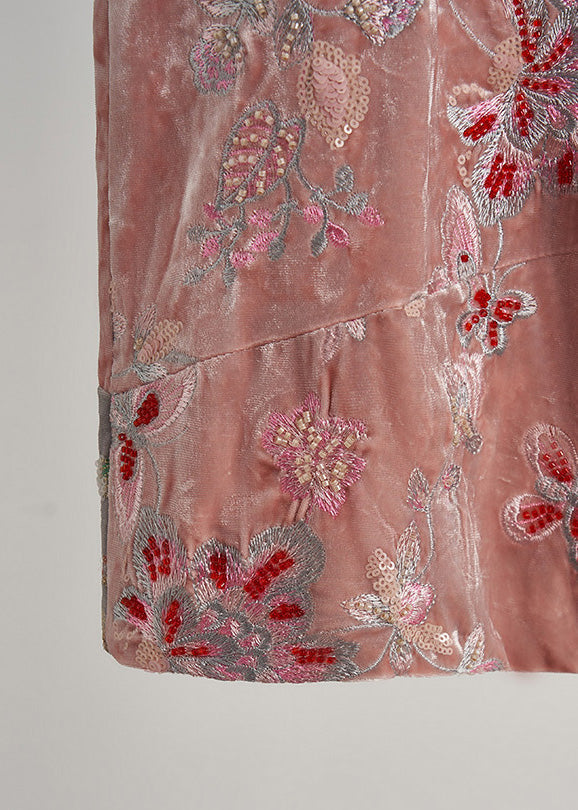 Beautifully Finished Garment in a Timeless Design