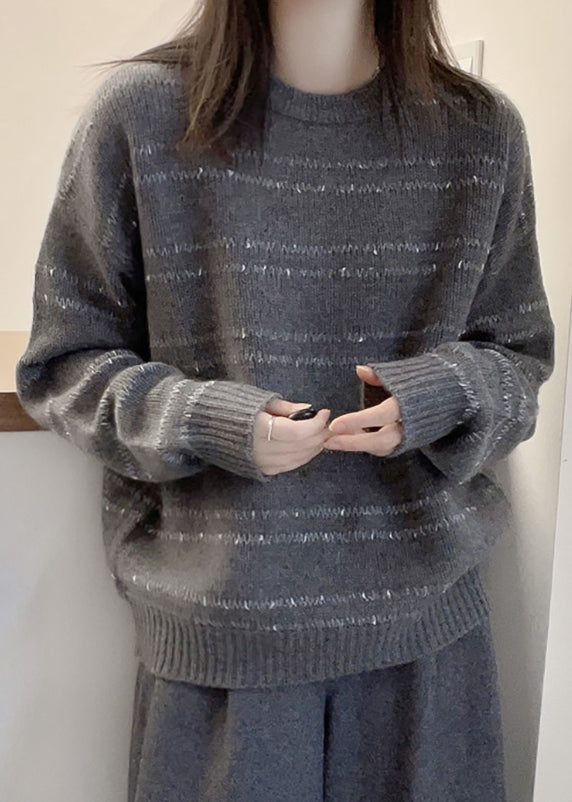 Beautifully Finished Sweater in a Timeless Design