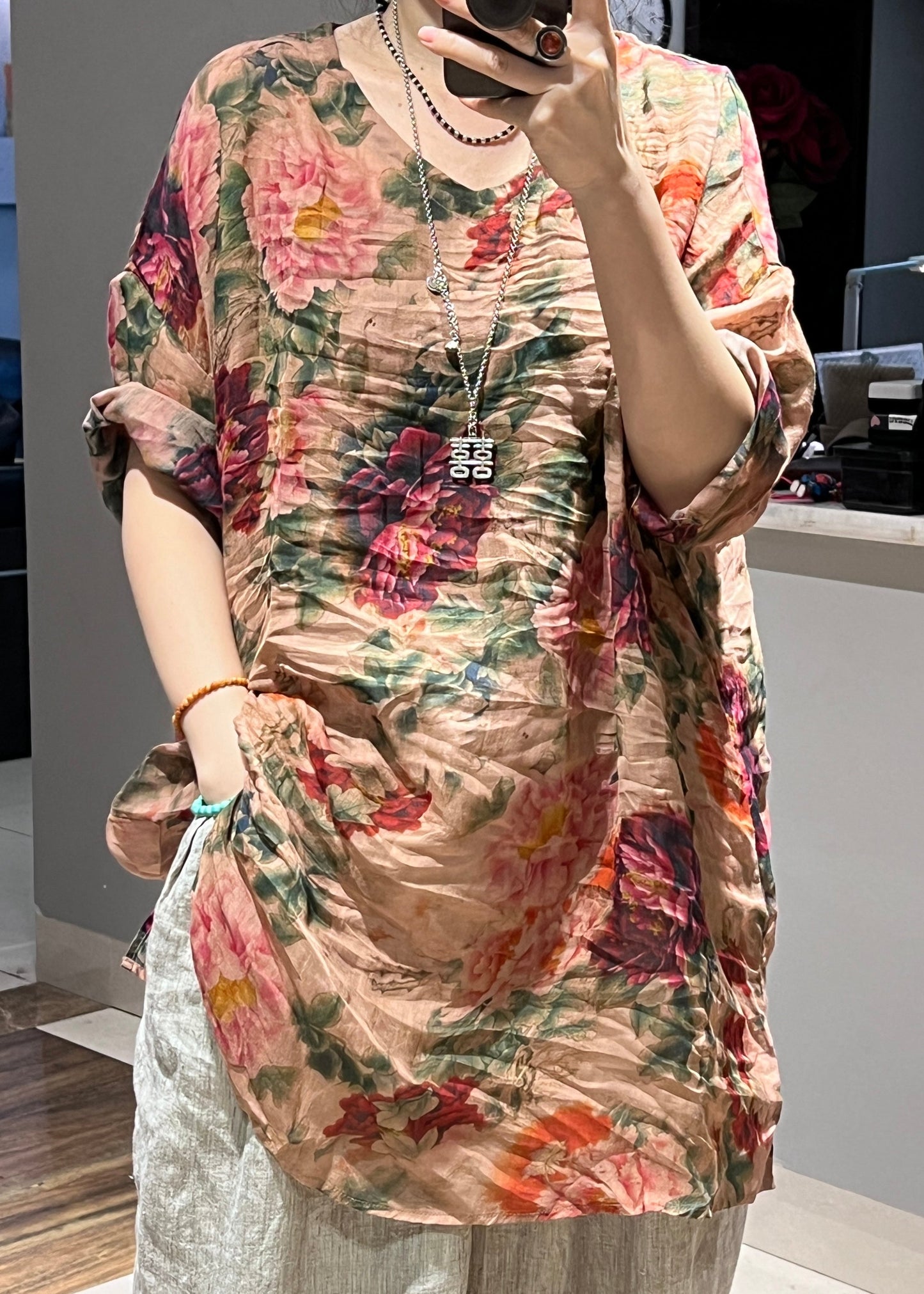 Polished Blouse with an Effortless Classic Look
