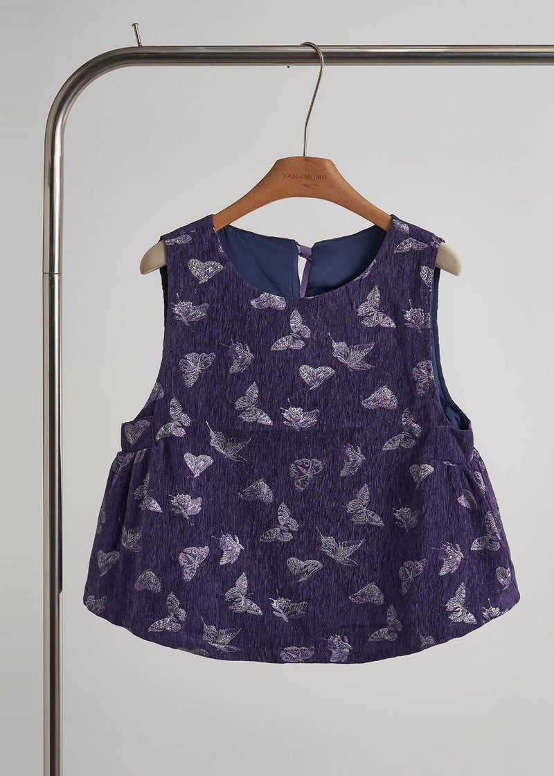 Beautifully Finished Garment in a Timeless Design