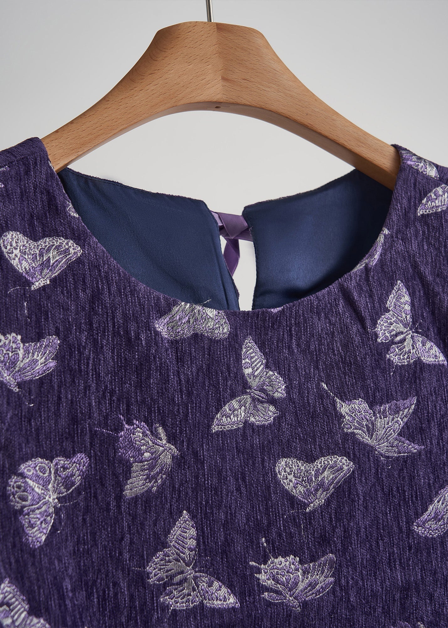 Beautifully Finished Garment in a Timeless Design