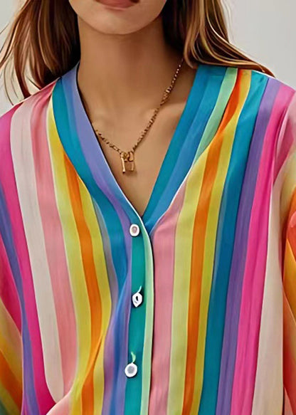Classic Vintage Top with a Flattering Fit