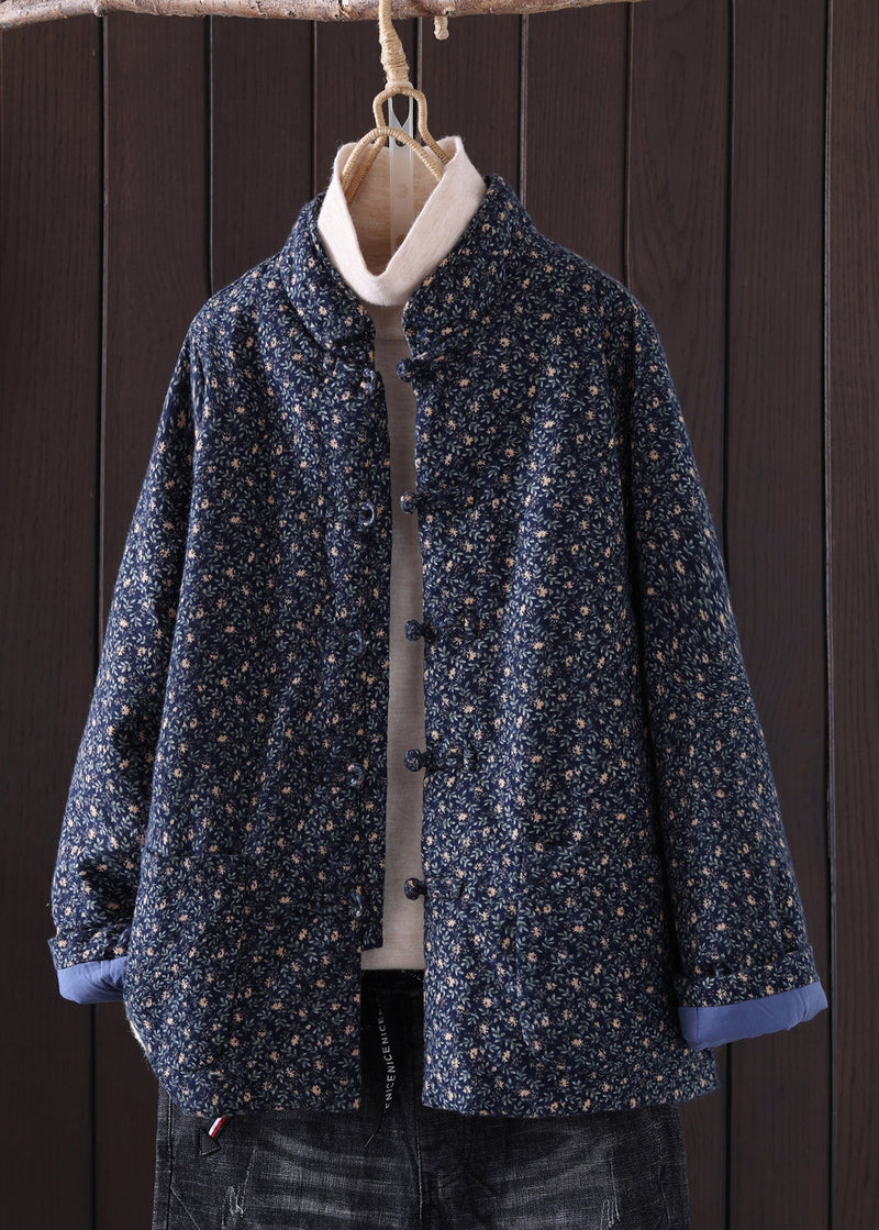 Gracefully Styled Coat for Any Occasion