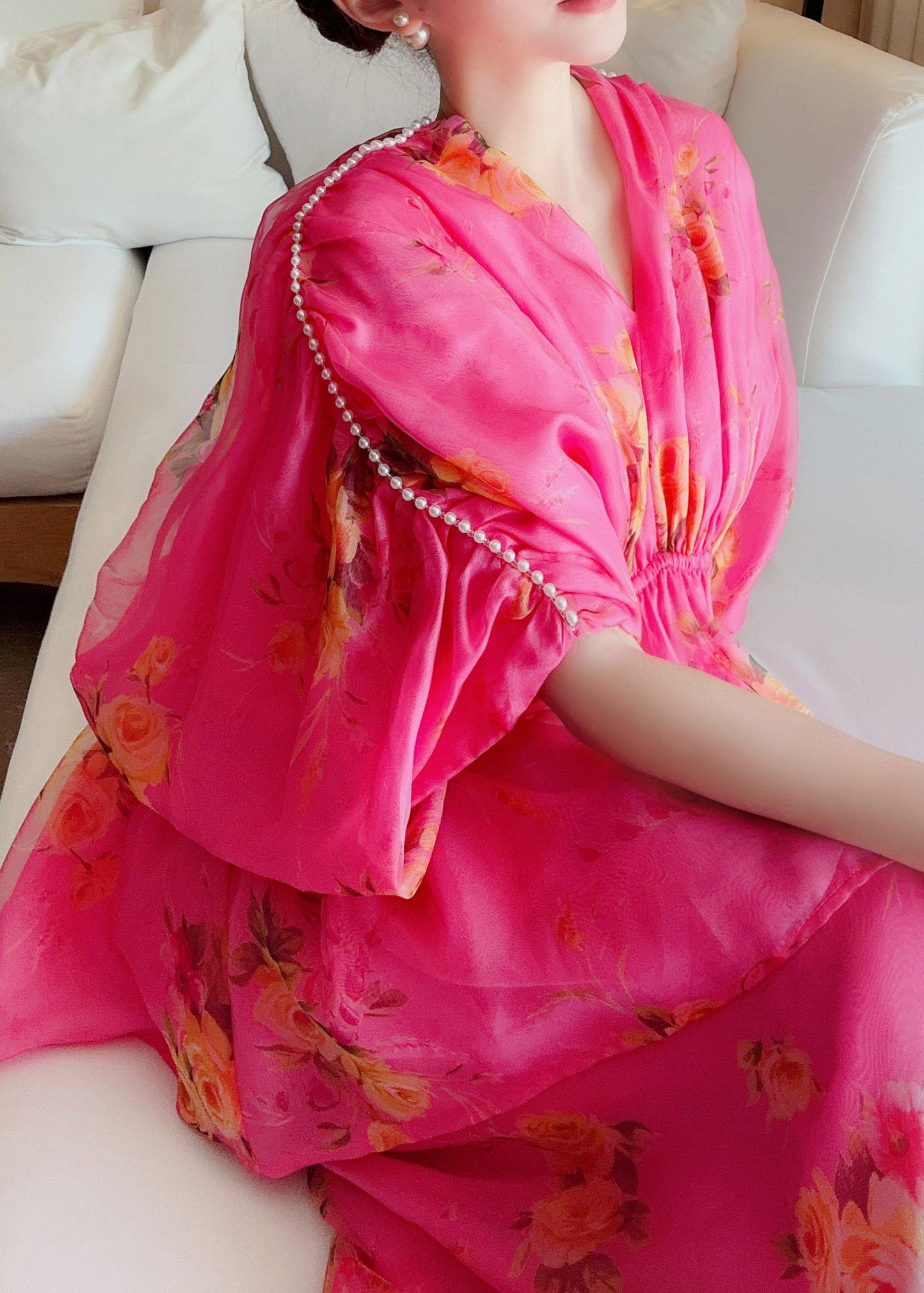 Effortlessly Elegant Top with a Timeless Design