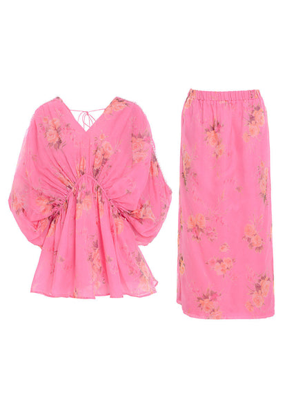 Effortlessly Elegant Top with a Timeless Design