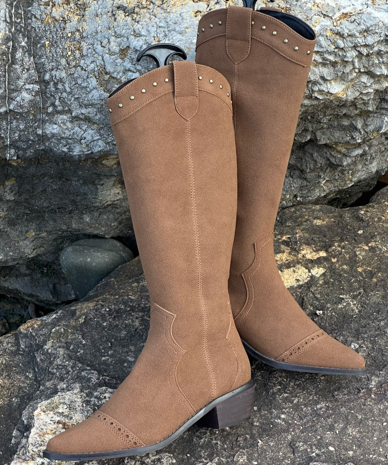 Classic Orthopedic Boots with Timeless Style