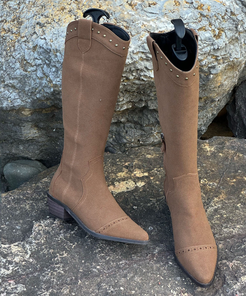 Classic Orthopedic Boots with Timeless Style
