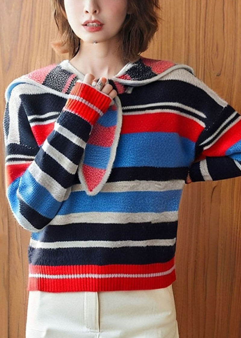 Well Tailored Sweater with a Graceful Silhouette