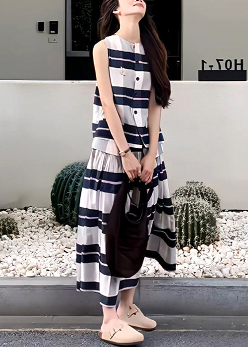Sophisticated Top with a Clean Classic Look