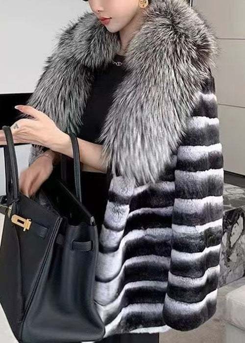 Sophisticated Coat with a Clean Classic Look