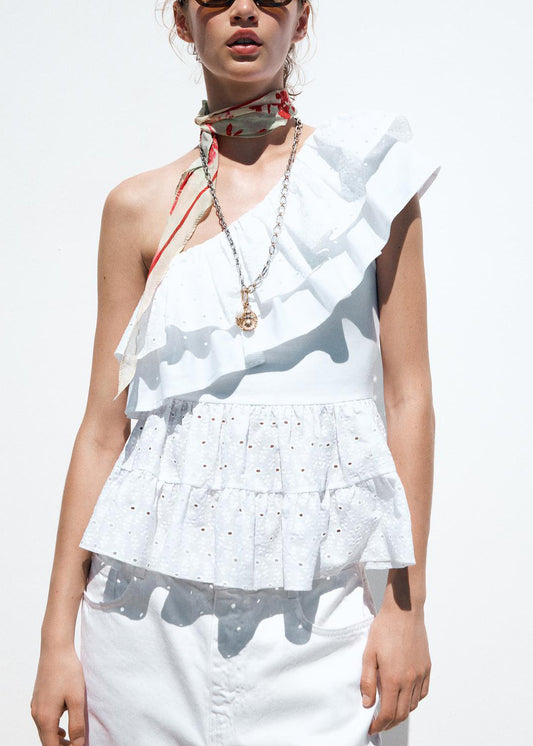 Beautifully Crafted Top in a Classic Style
