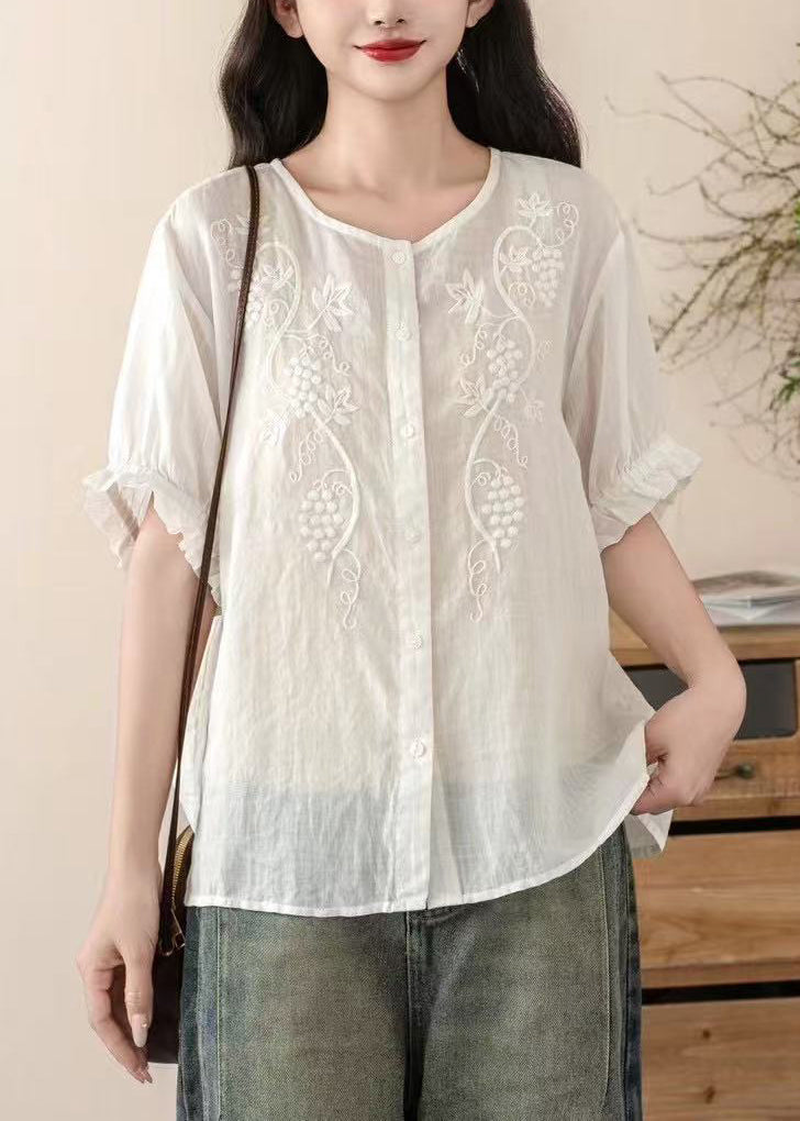 Gracefully Styled Shirt for Any Occasion