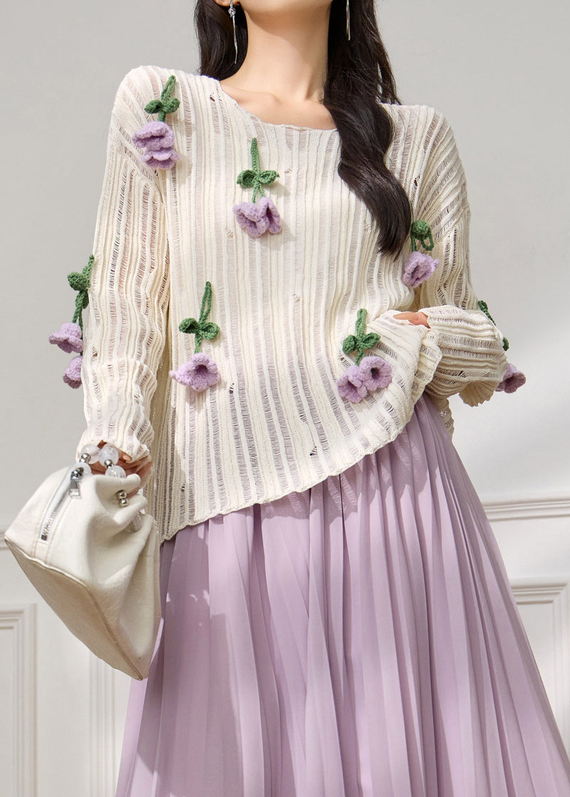 Beautifully Finished Top in a Timeless Design