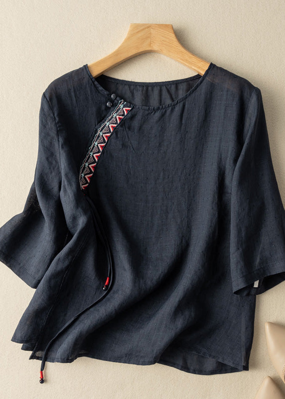 Sophisticated Top with a Clean Classic Look