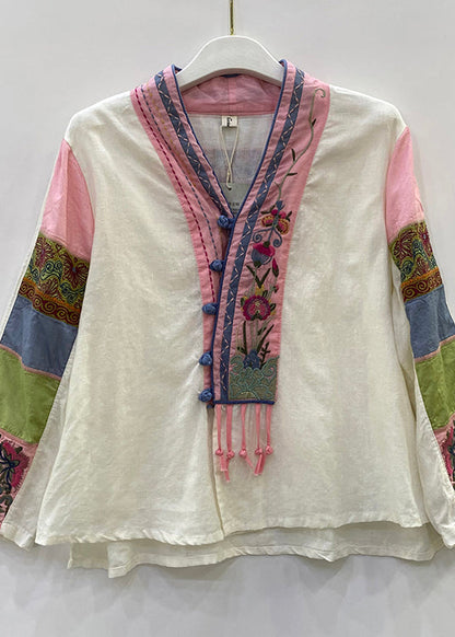 Well Tailored Top with a Graceful Silhouette