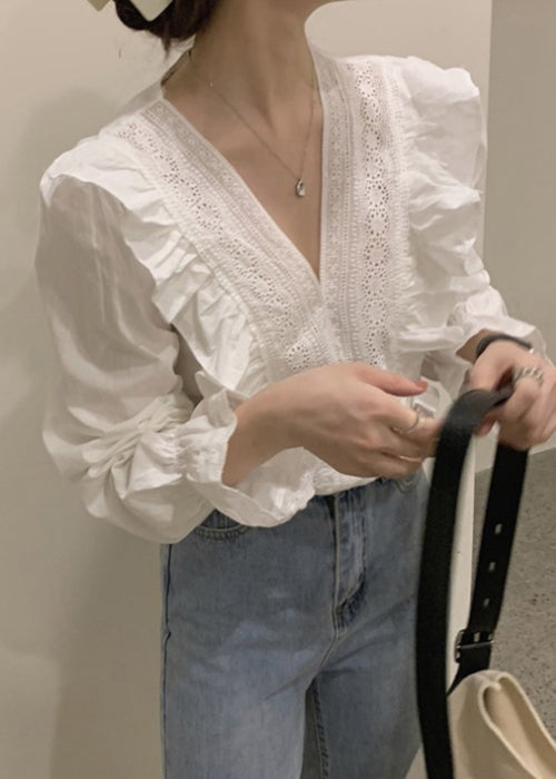 Gracefully Styled Blouse for Any Occasion