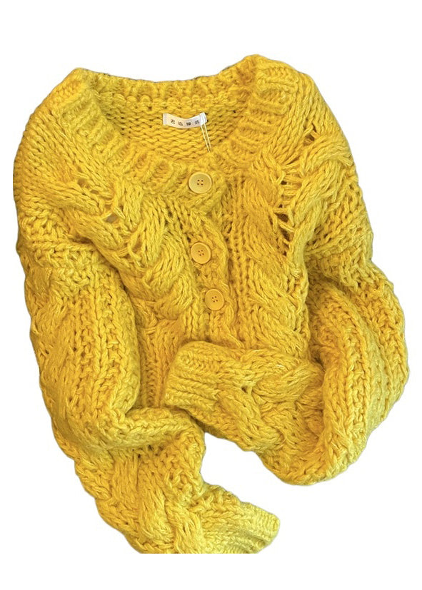 Beautifully Crafted Cardigan in a Classic Style