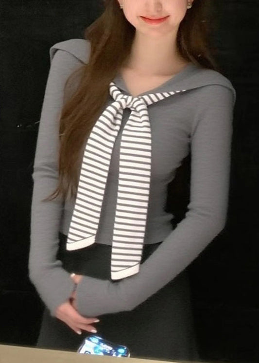 Beautifully Finished Top in a Timeless Design