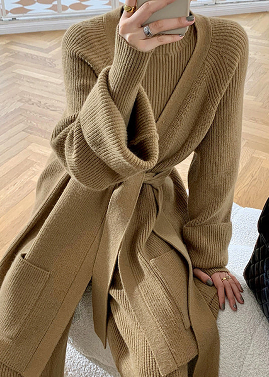 Effortlessly Elegant Cardigan with a Timeless Design