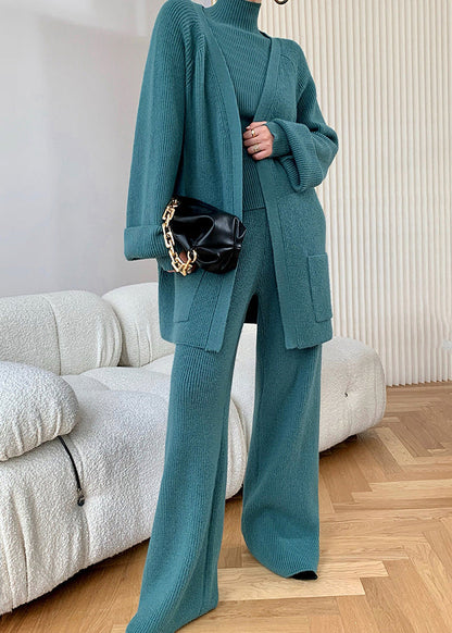 Elegantly Styled Cardigan for Everyday Wear